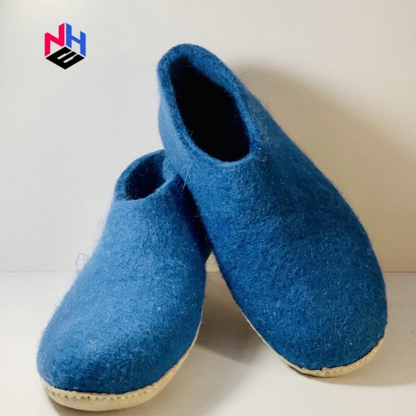 Blue Felted Slippers Manufacture